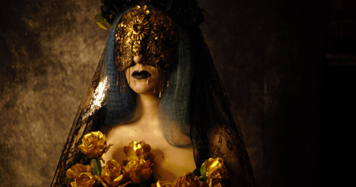 Athamay - elasticStage